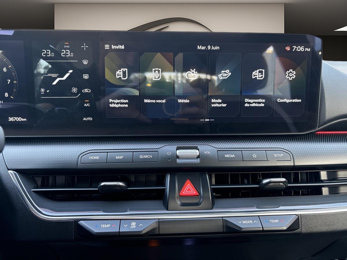 2025 Kia K4 - Image 17