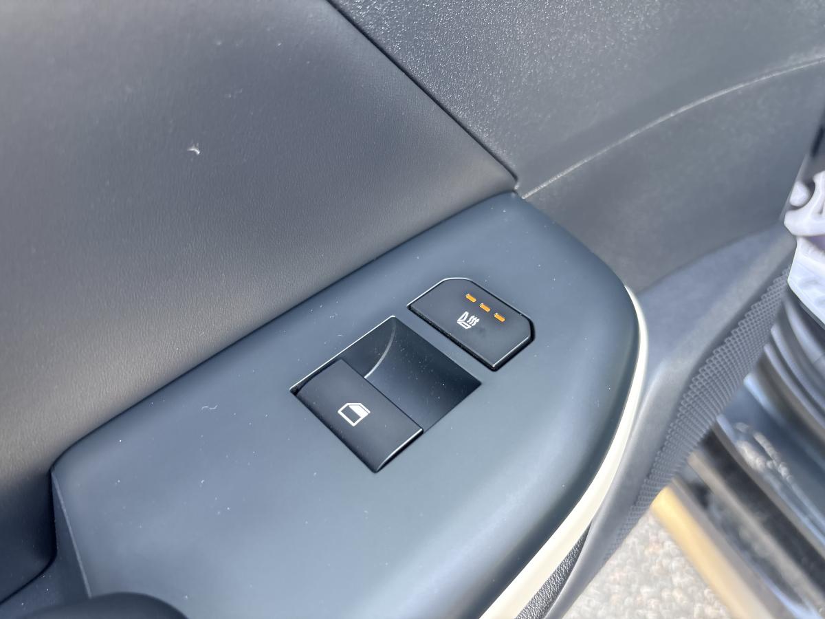 2025 Kia K4 - Image 23