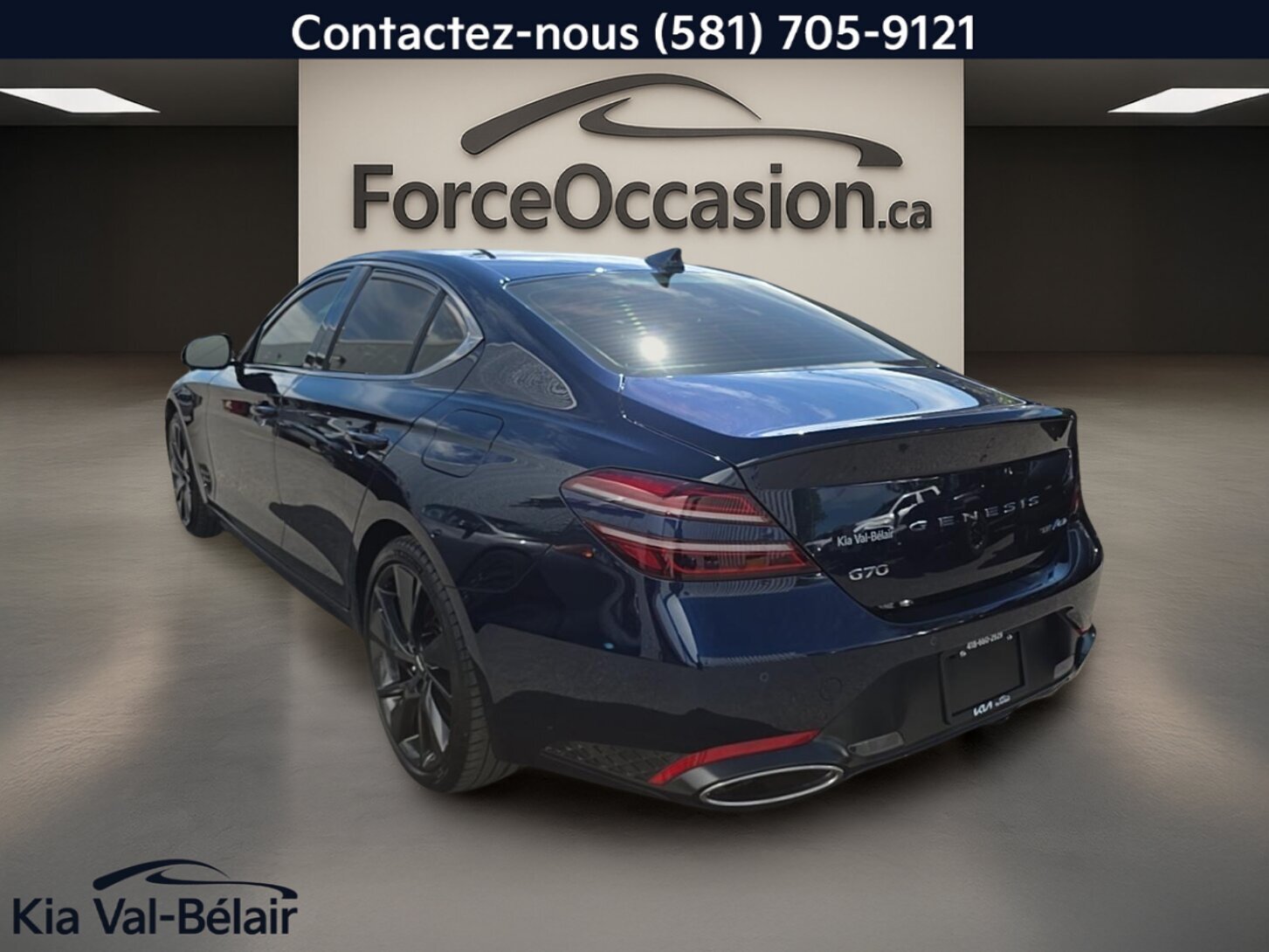 2022 Genesis G70 - Image 10