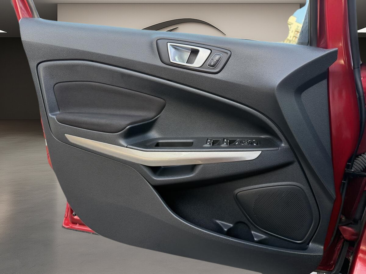 2018 Ford EcoSport - Image 20