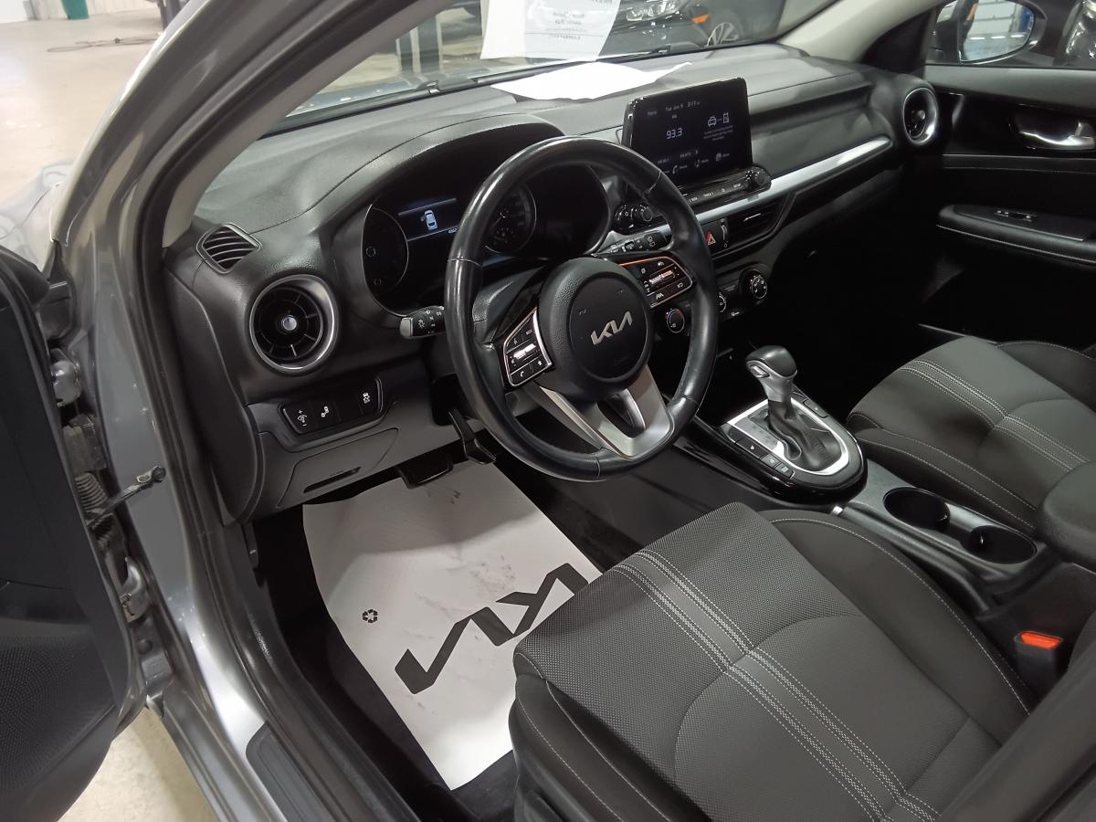 2022 Kia Forte5 - Image 17