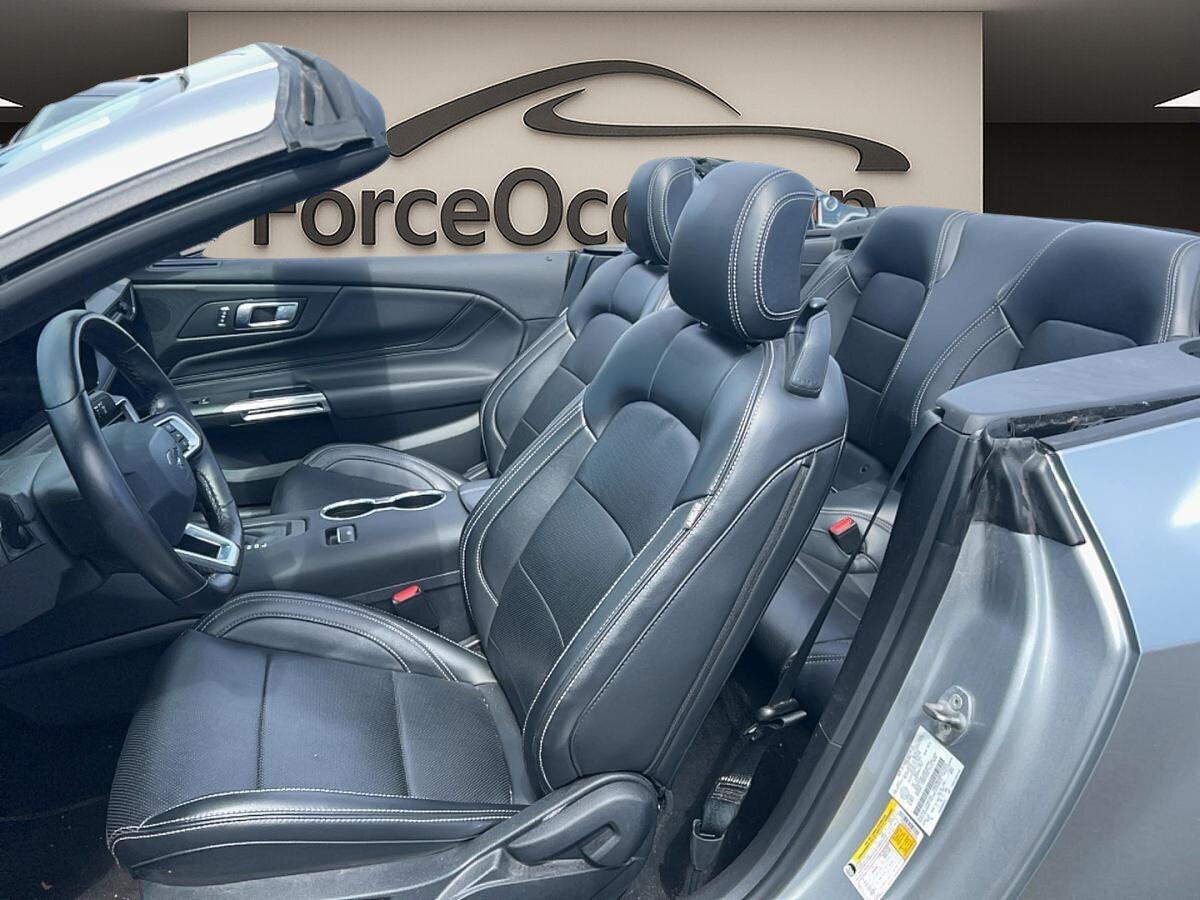 2025 Ford Mustang - Image 7