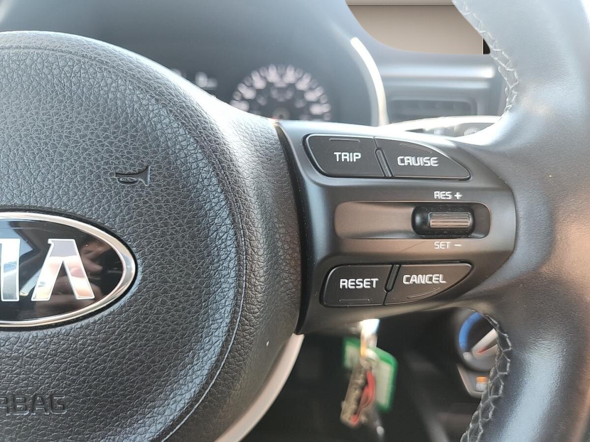 2018 Kia Rio5 - Image 11