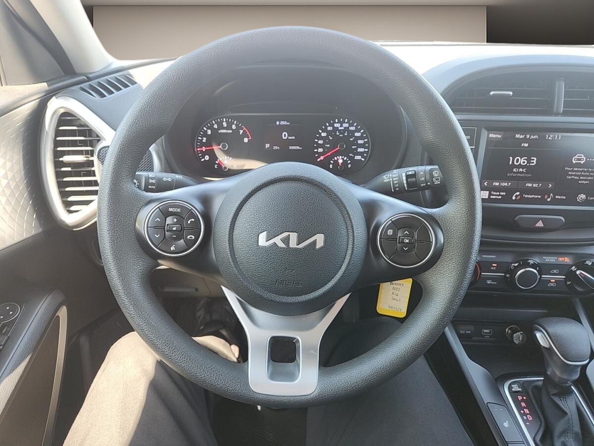 2022 Kia Soul - Image 8