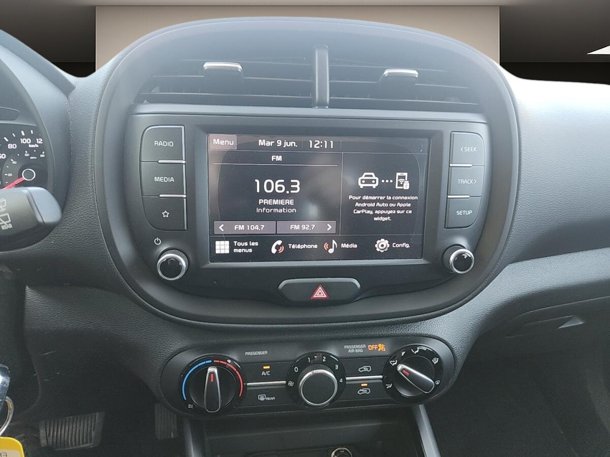 2022 Kia Soul - Image 13