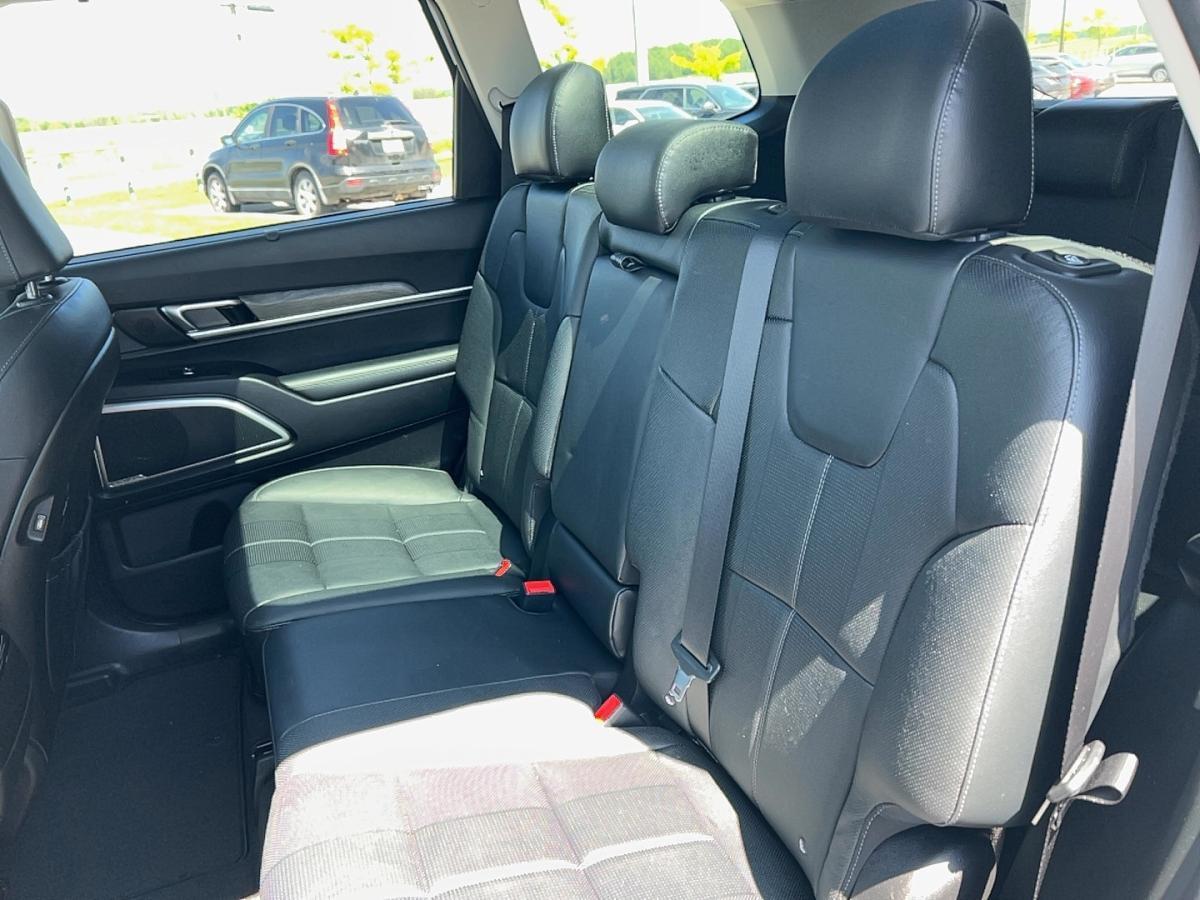 2022 Kia Telluride - Image 17