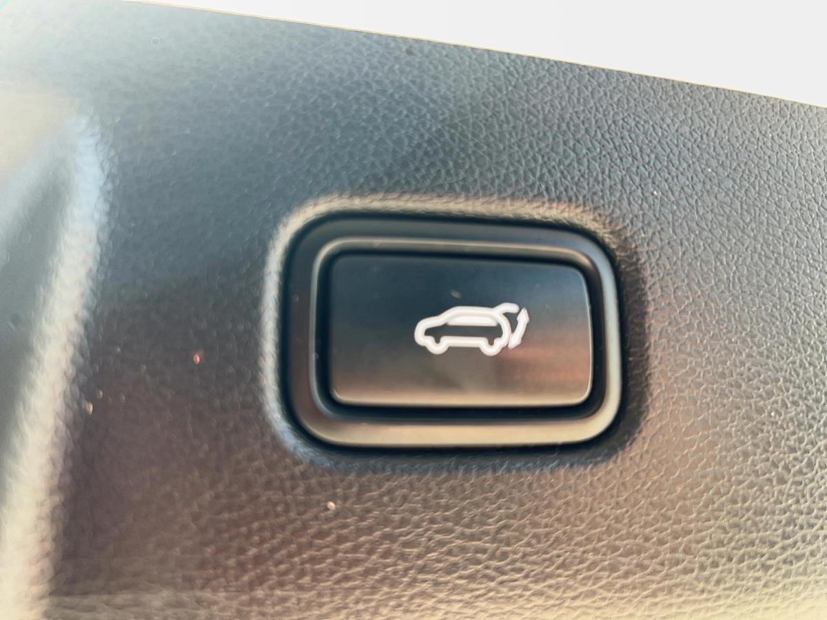 2022 Kia Telluride - Image 21