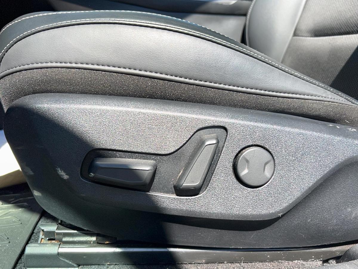 2022 Kia EV6 - Image 13