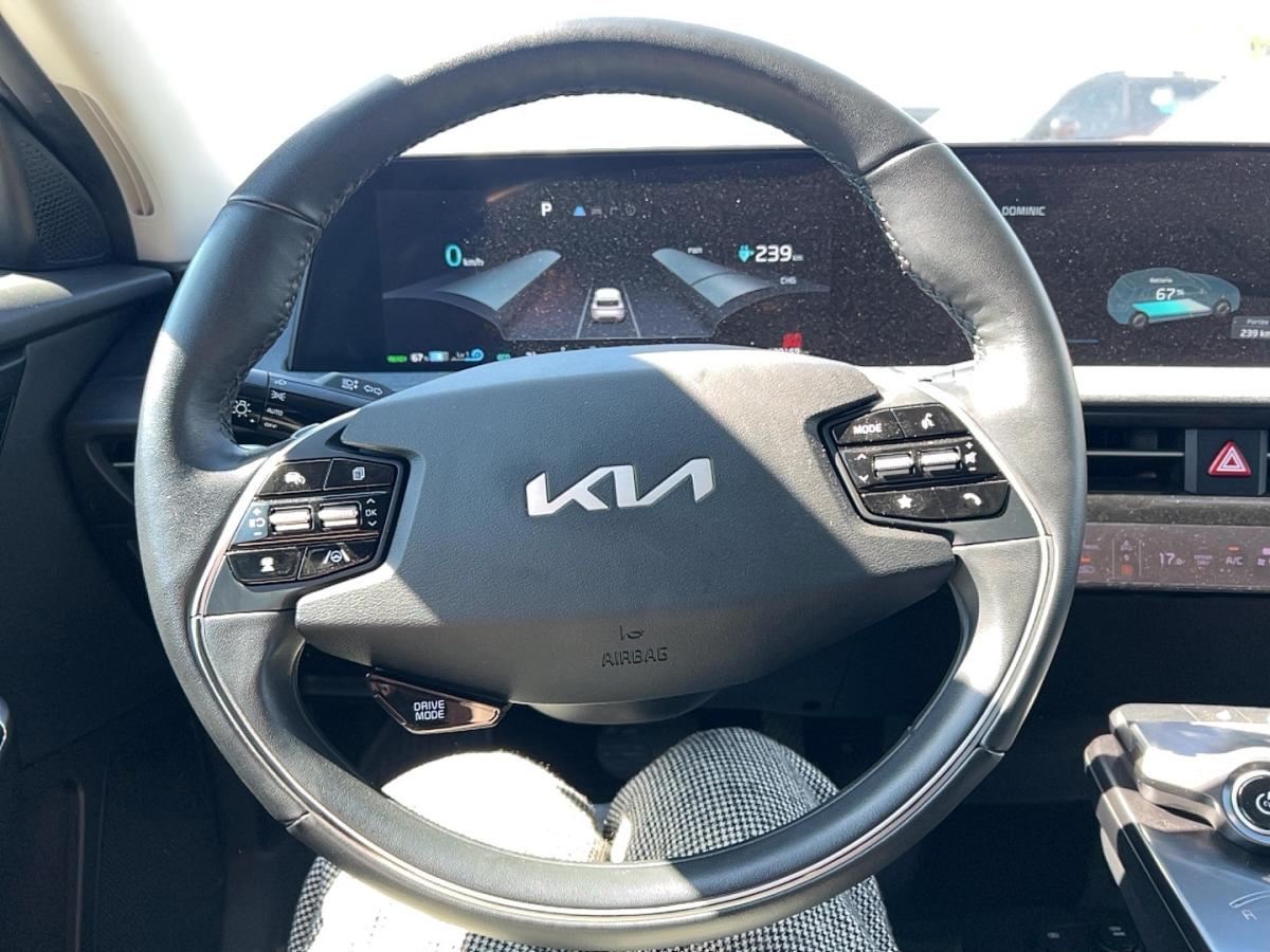 2022 Kia EV6 - Image 20