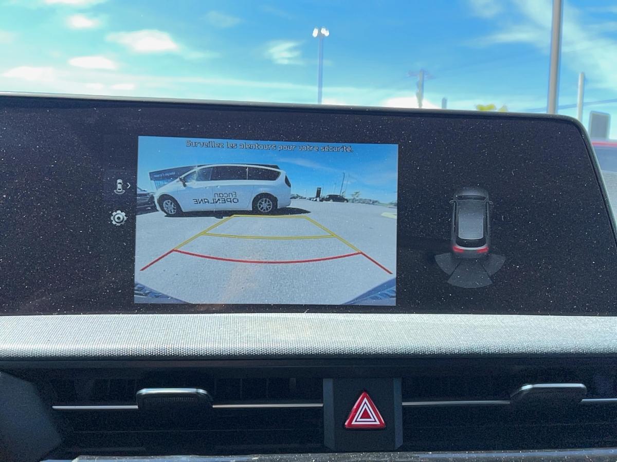 2022 Kia EV6 - Image 25