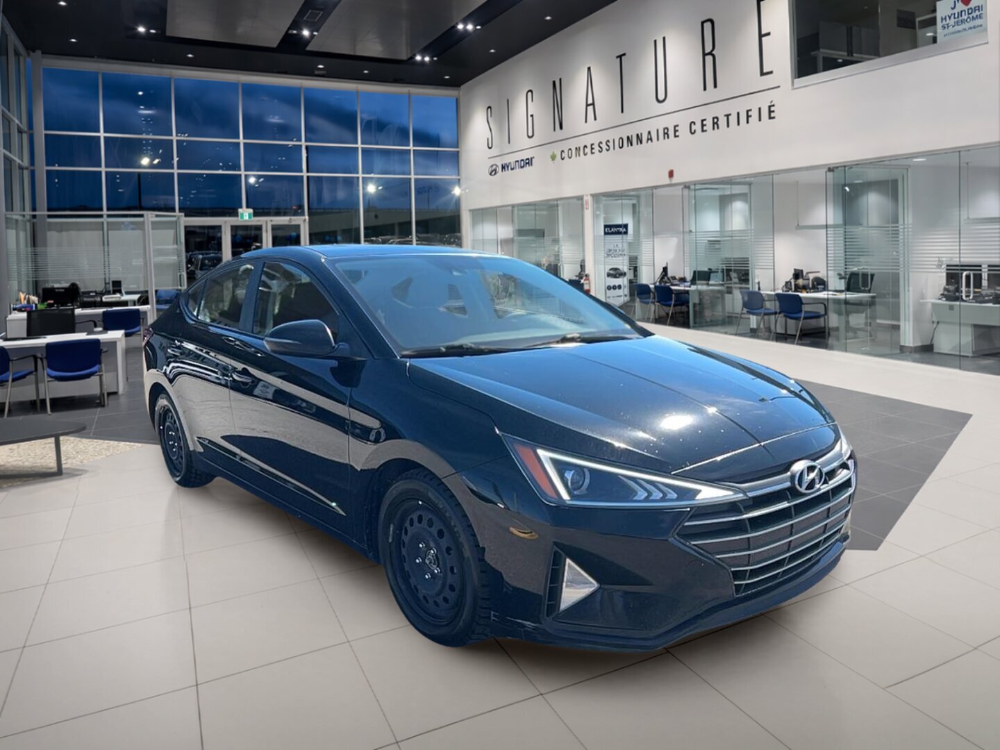 2020 Hyundai Elantra - Image 3
