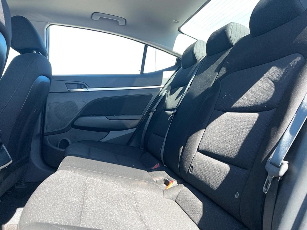 2020 Hyundai Elantra - Image 14