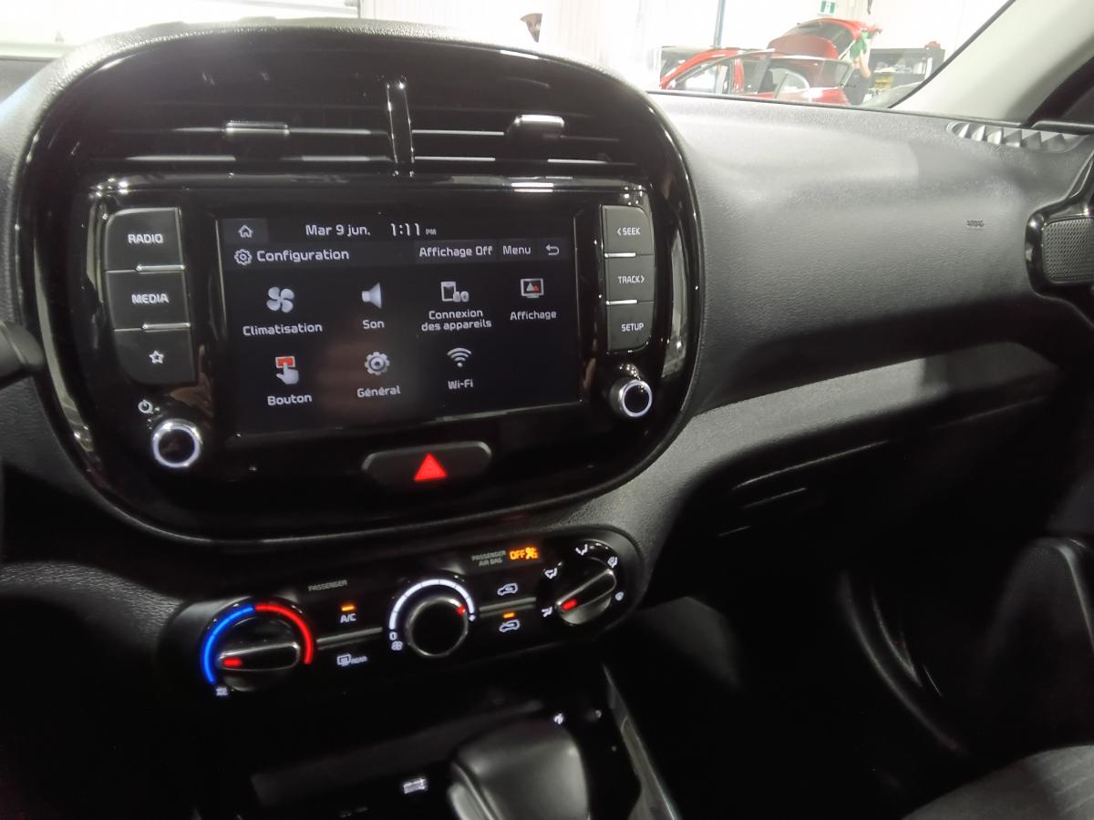 2023 Kia Soul - Image 17