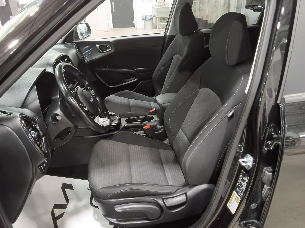 2023 Kia Soul - Image 22