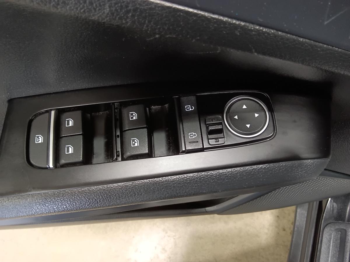 2023 Kia Soul - Image 26
