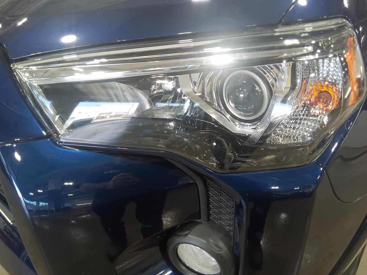 2018 Toyota 4Runner - Image 10