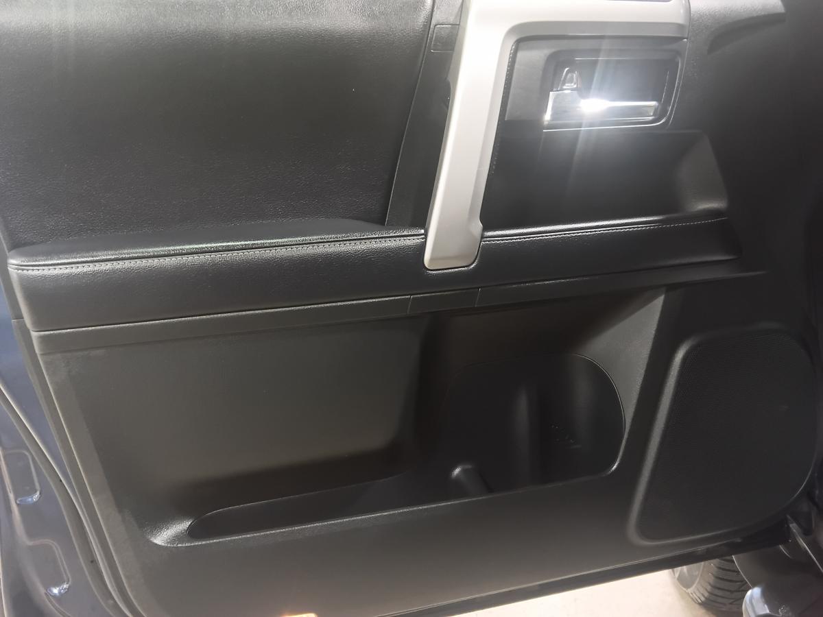 2018 Toyota 4Runner - Image 19