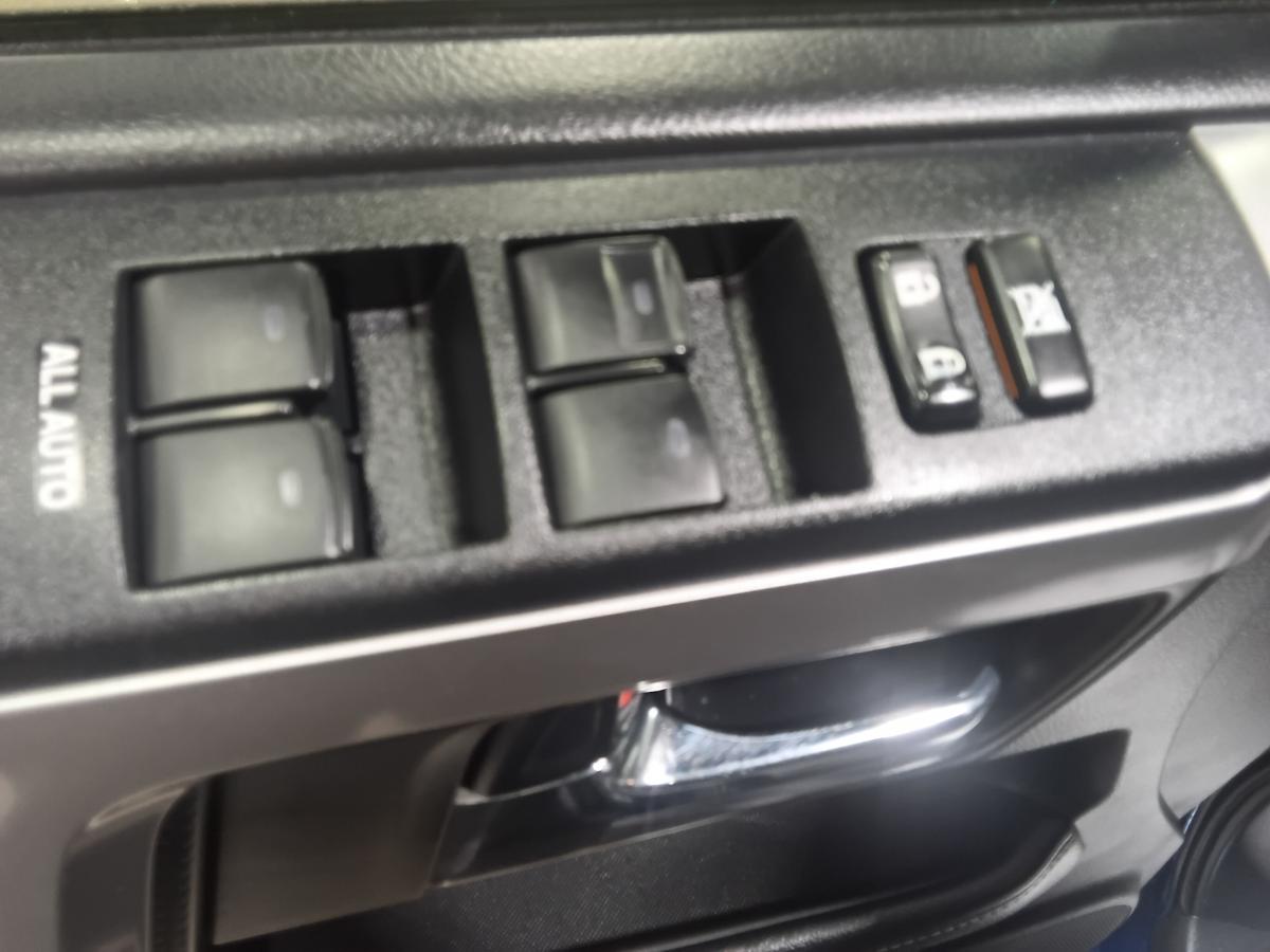 2018 Toyota 4Runner - Image 26