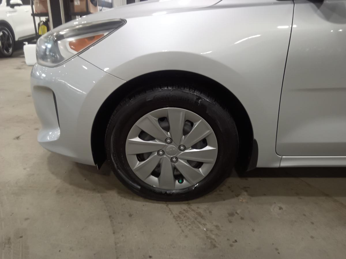 2018 Kia Rio5 - Image 6