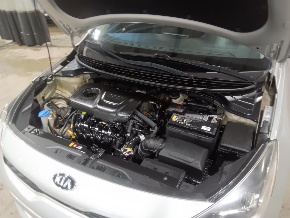 2018 Kia Rio5 - Image 8