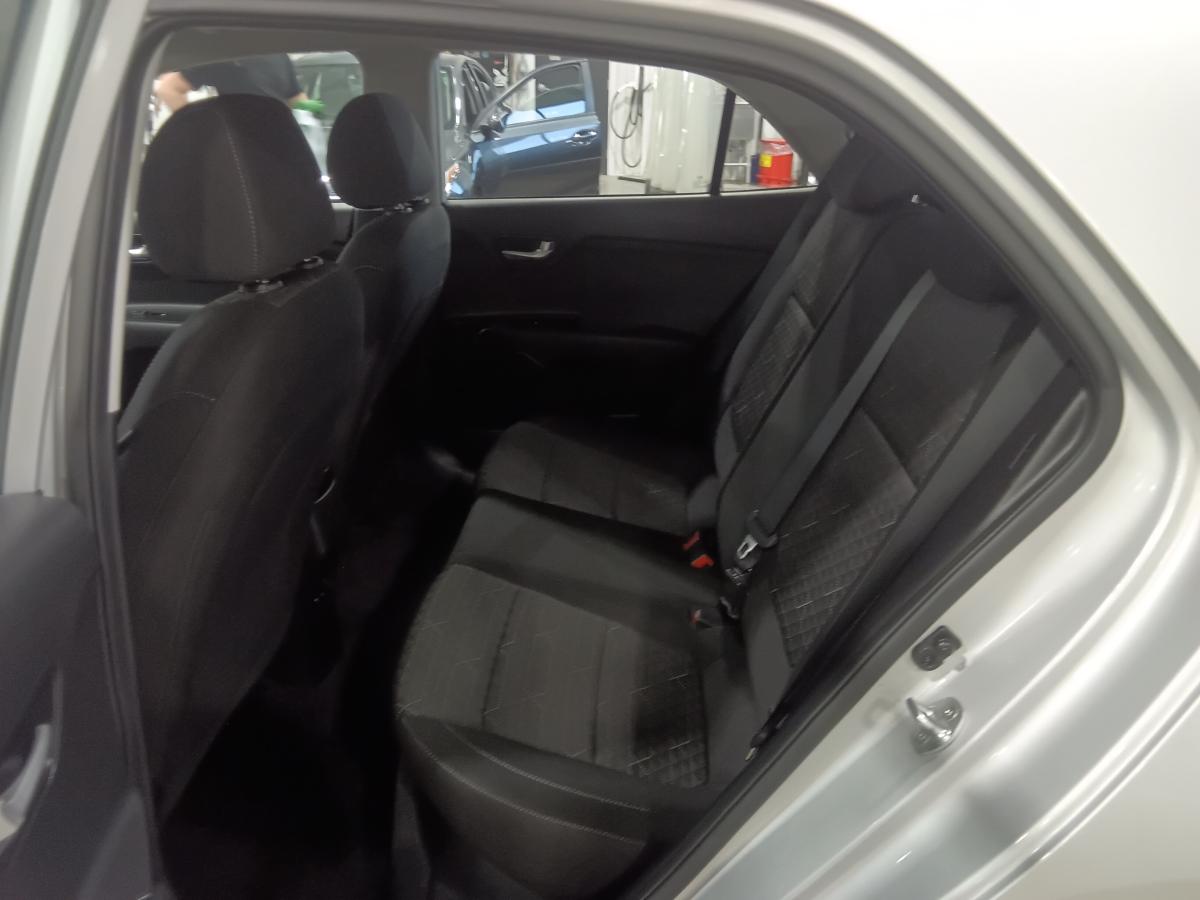 2018 Kia Rio5 - Image 21