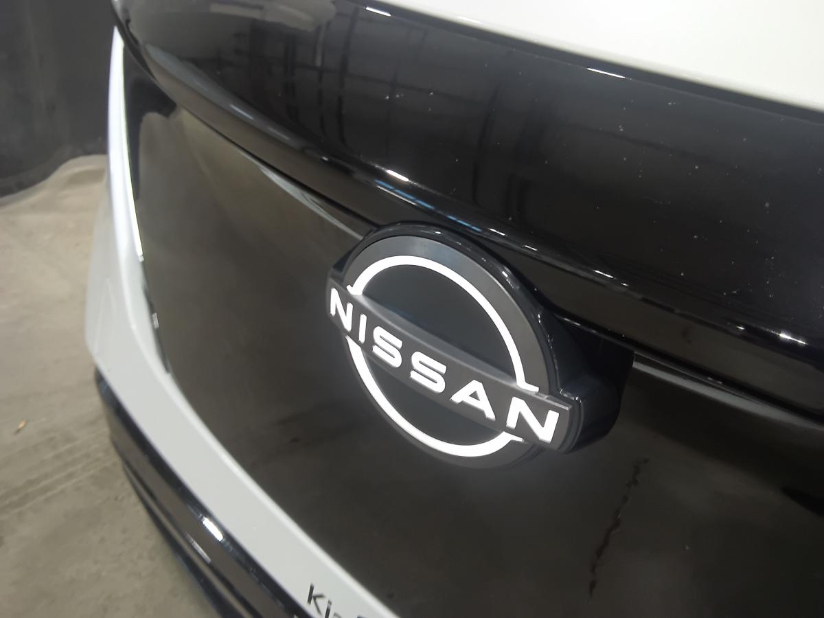 2025 Nissan Ariya - Image 11