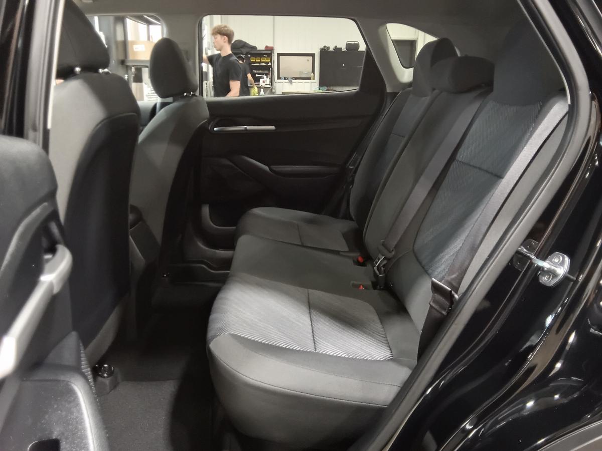 2022 Kia Seltos - Image 25