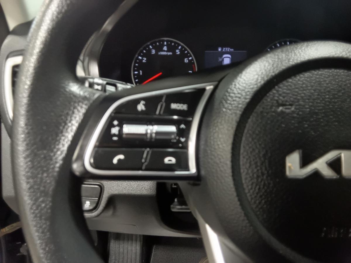 2022 Kia Seltos - Image 32