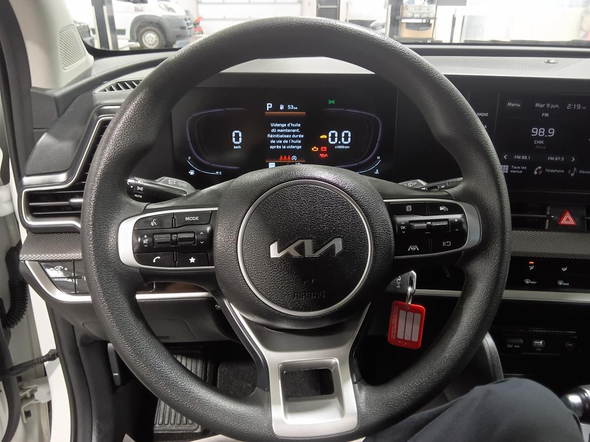 2023 Kia Sportage - Image 15
