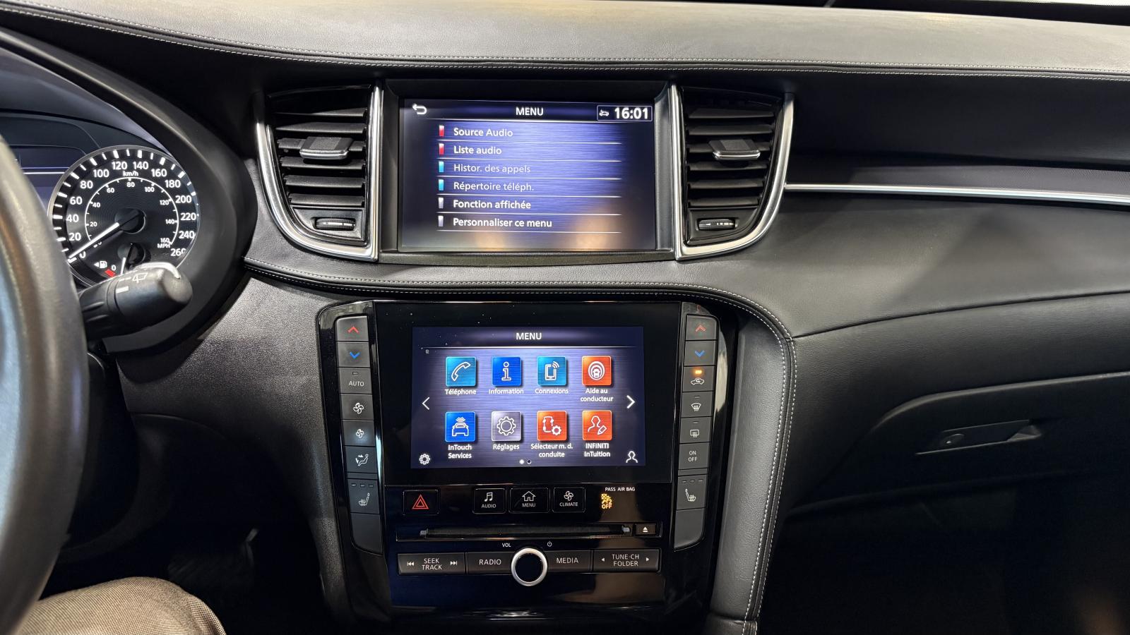 2022 Infiniti QX55 - Image 21