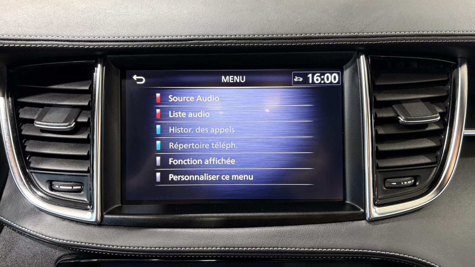 2022 Infiniti QX55 - Image 32
