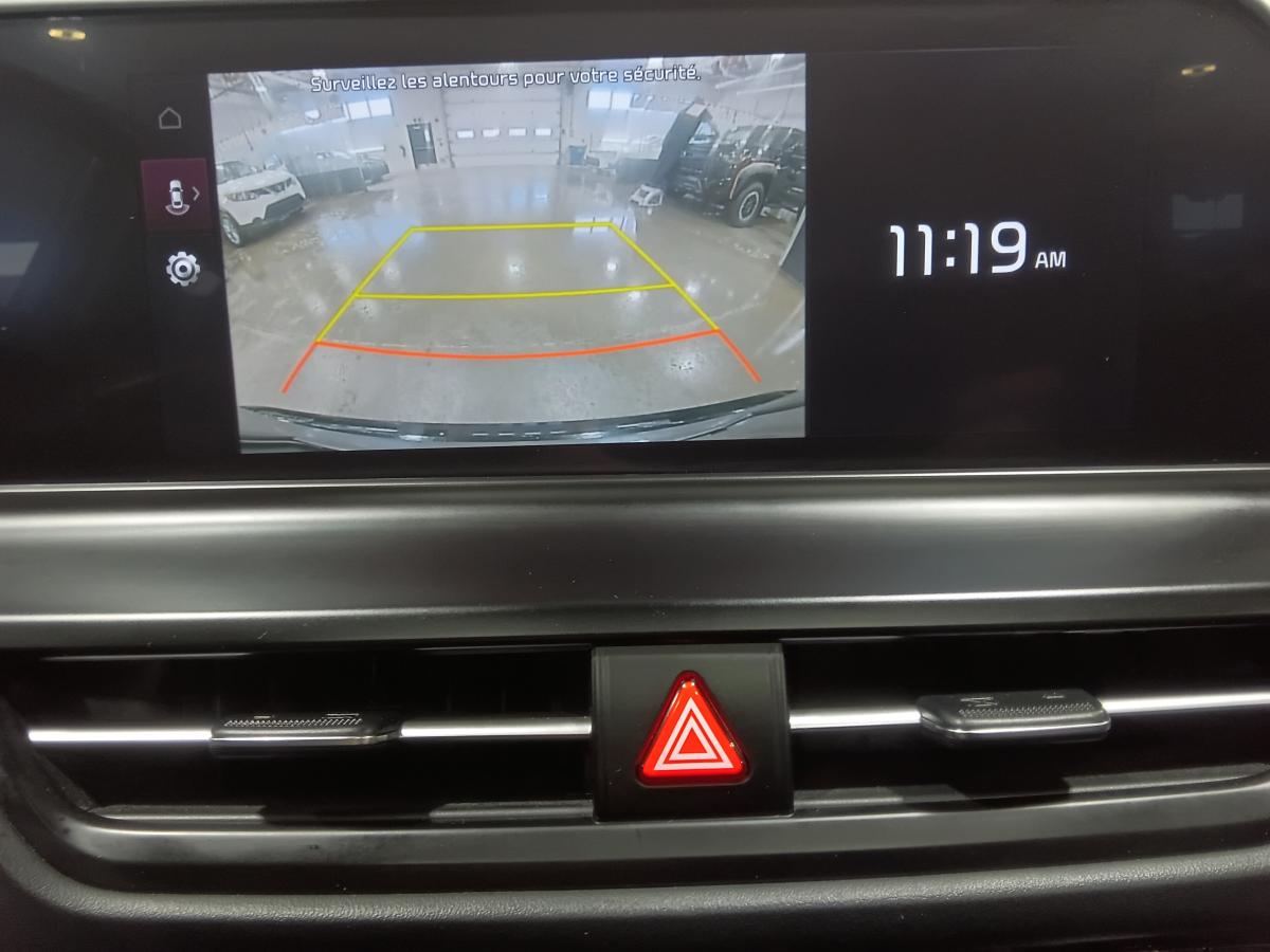 2024 Kia Seltos - Image 16