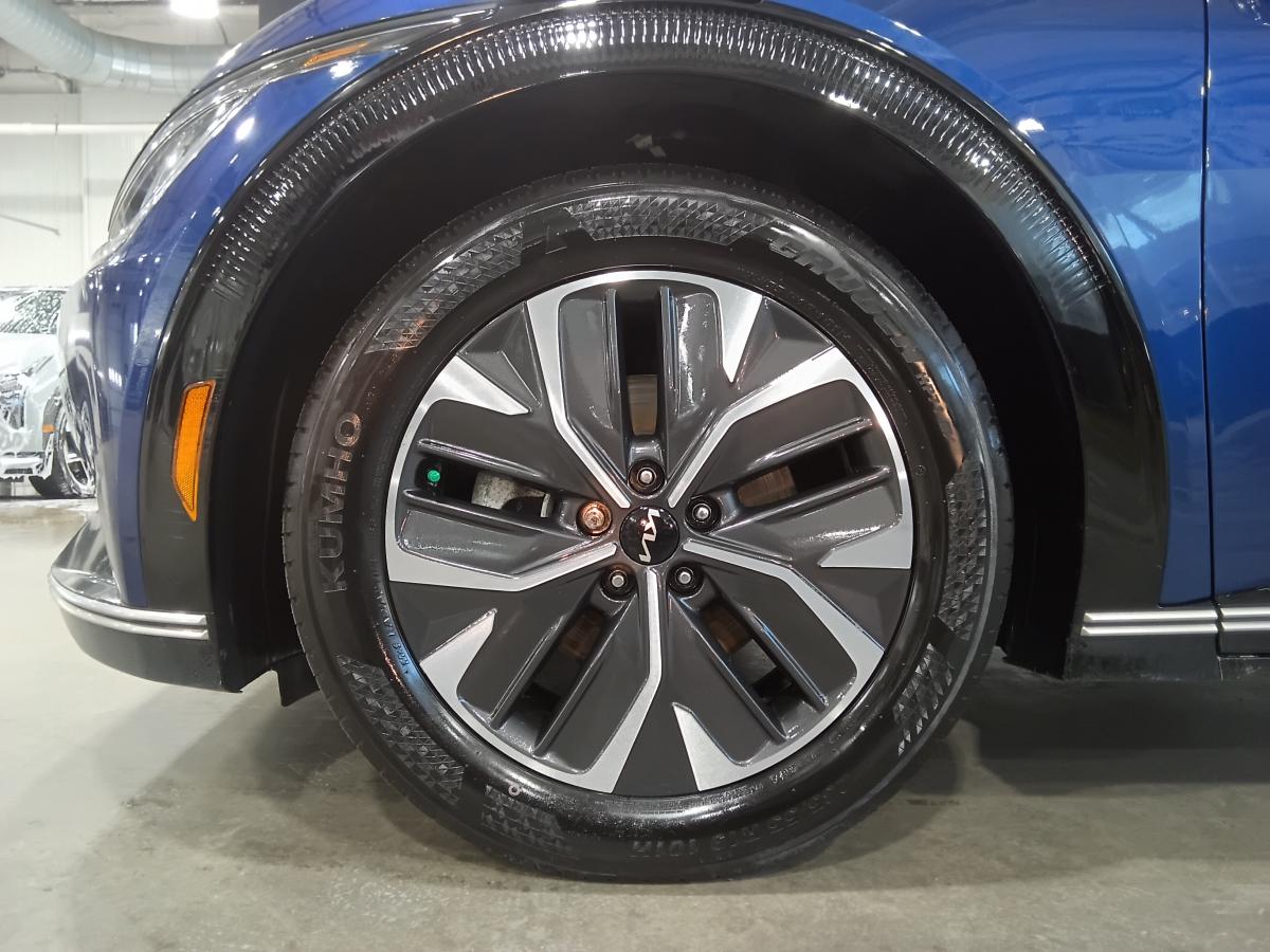 2024 Kia EV6 - Image 6