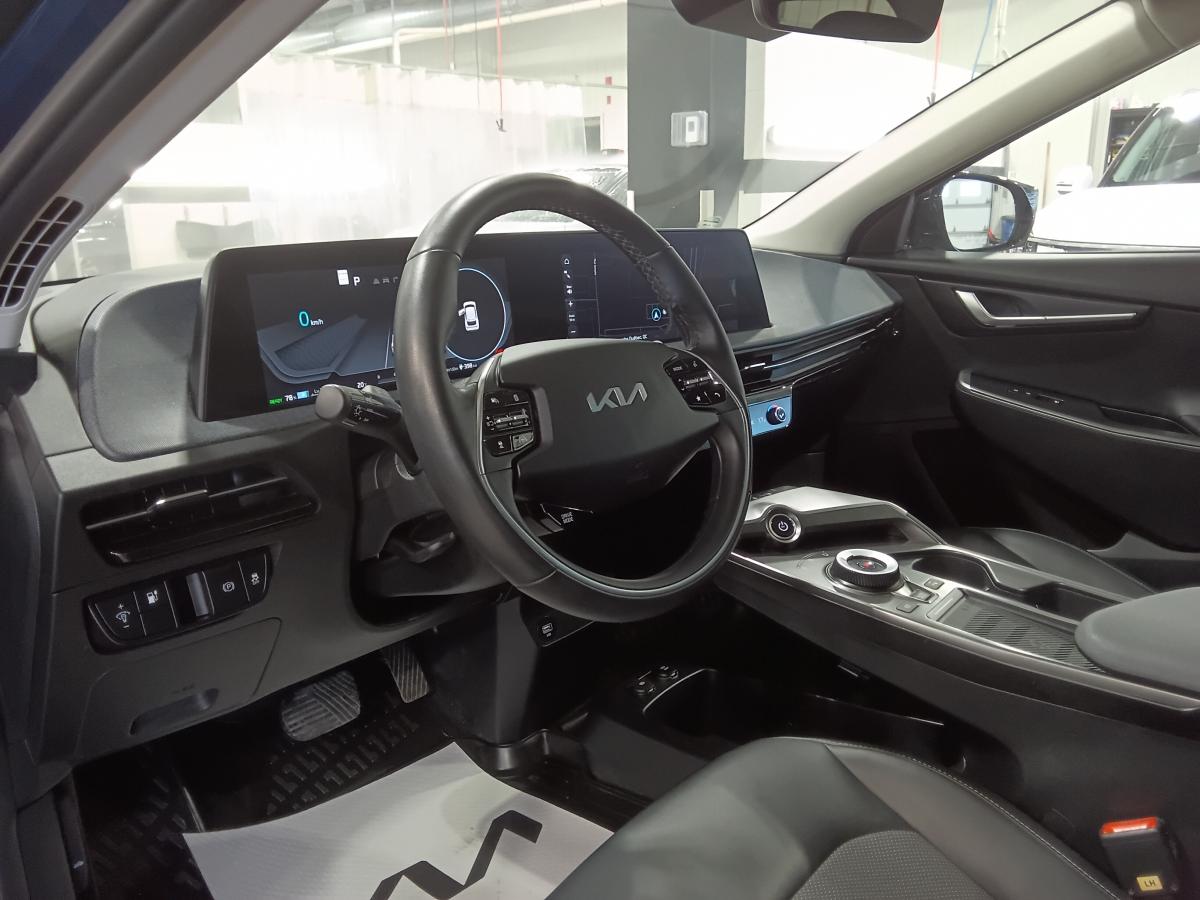 2024 Kia EV6 - Image 14