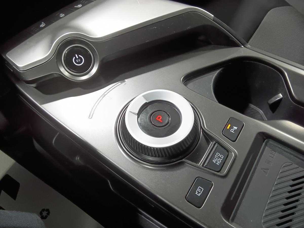 2024 Kia EV6 - Image 19
