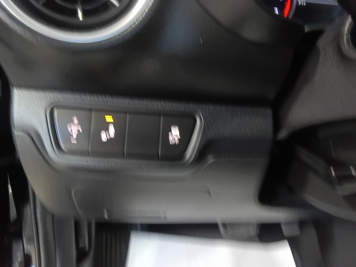 2022 Kia Forte - Image 27
