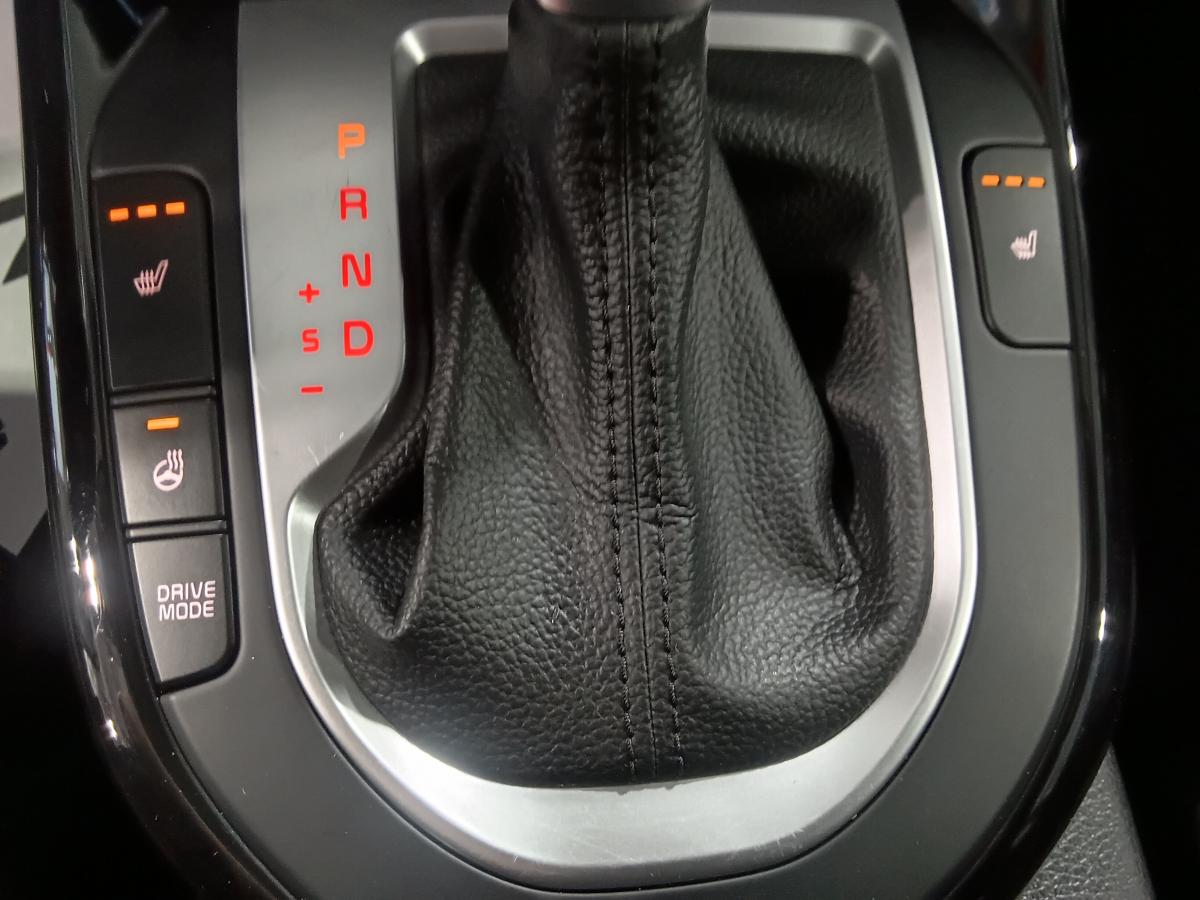 2022 Kia Forte - Image 31