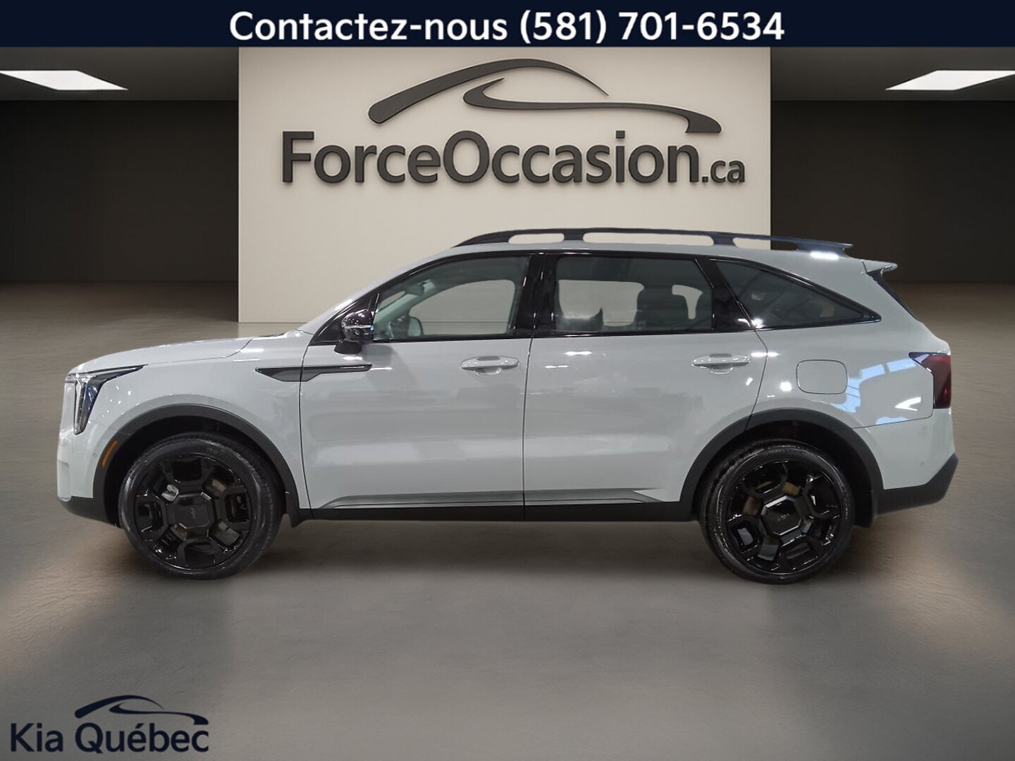 2025 Kia Sorento - Image 3