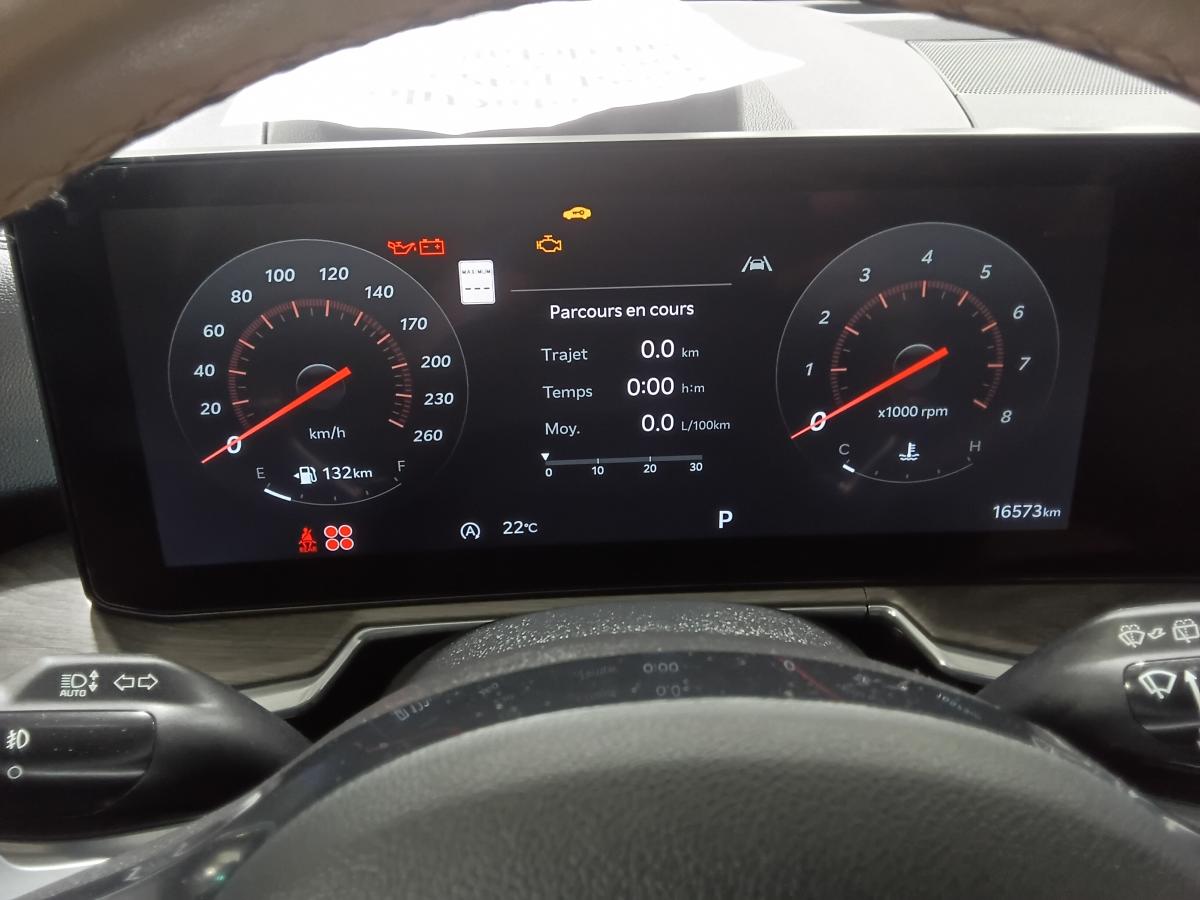 2025 Kia Sorento - Image 16