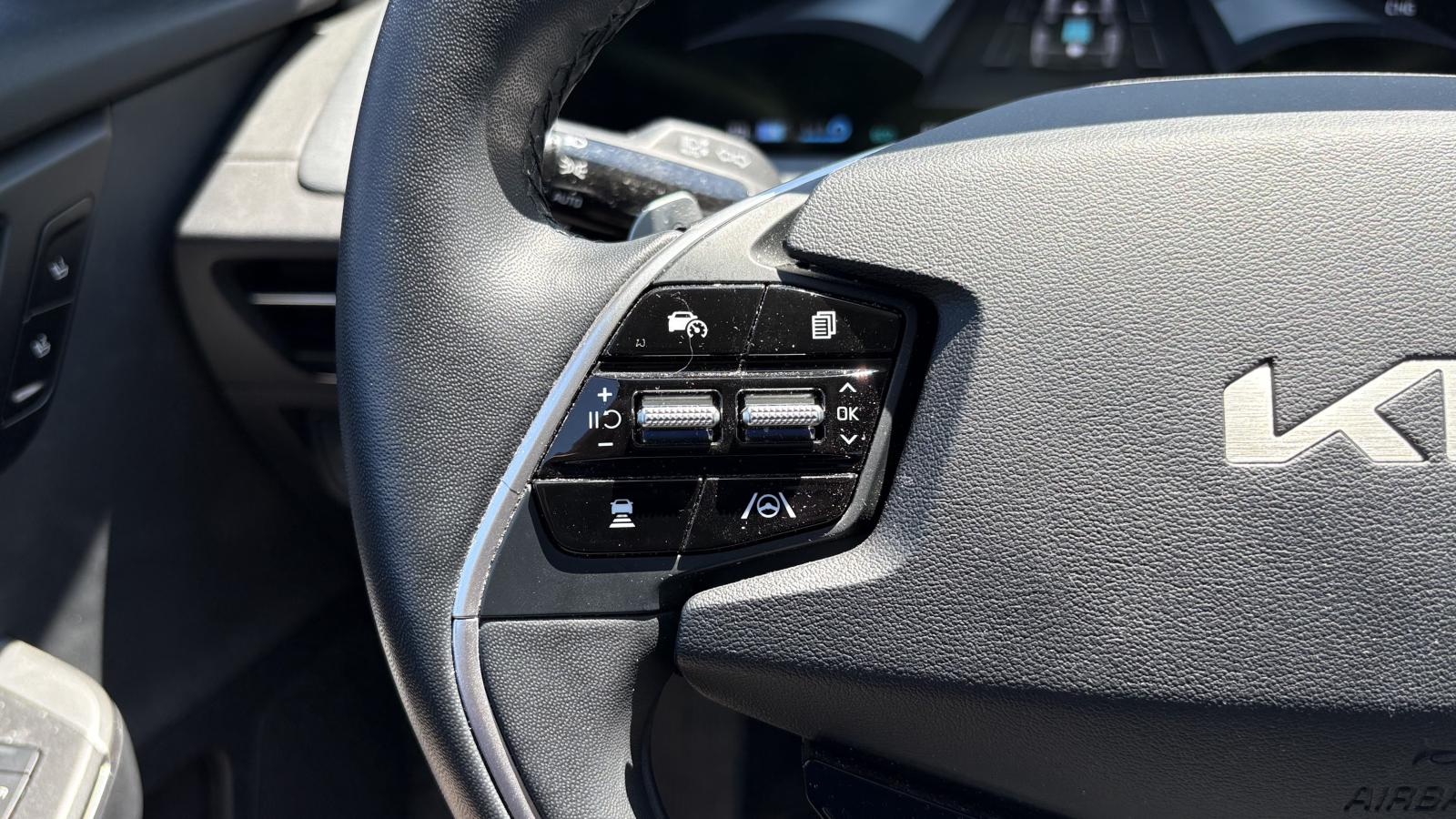 2024 Kia EV6 - Image 17