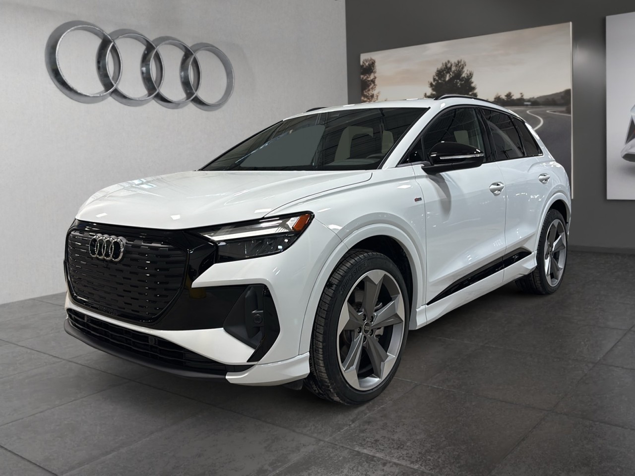 2024 Audi Q4 e-tron - Image 3