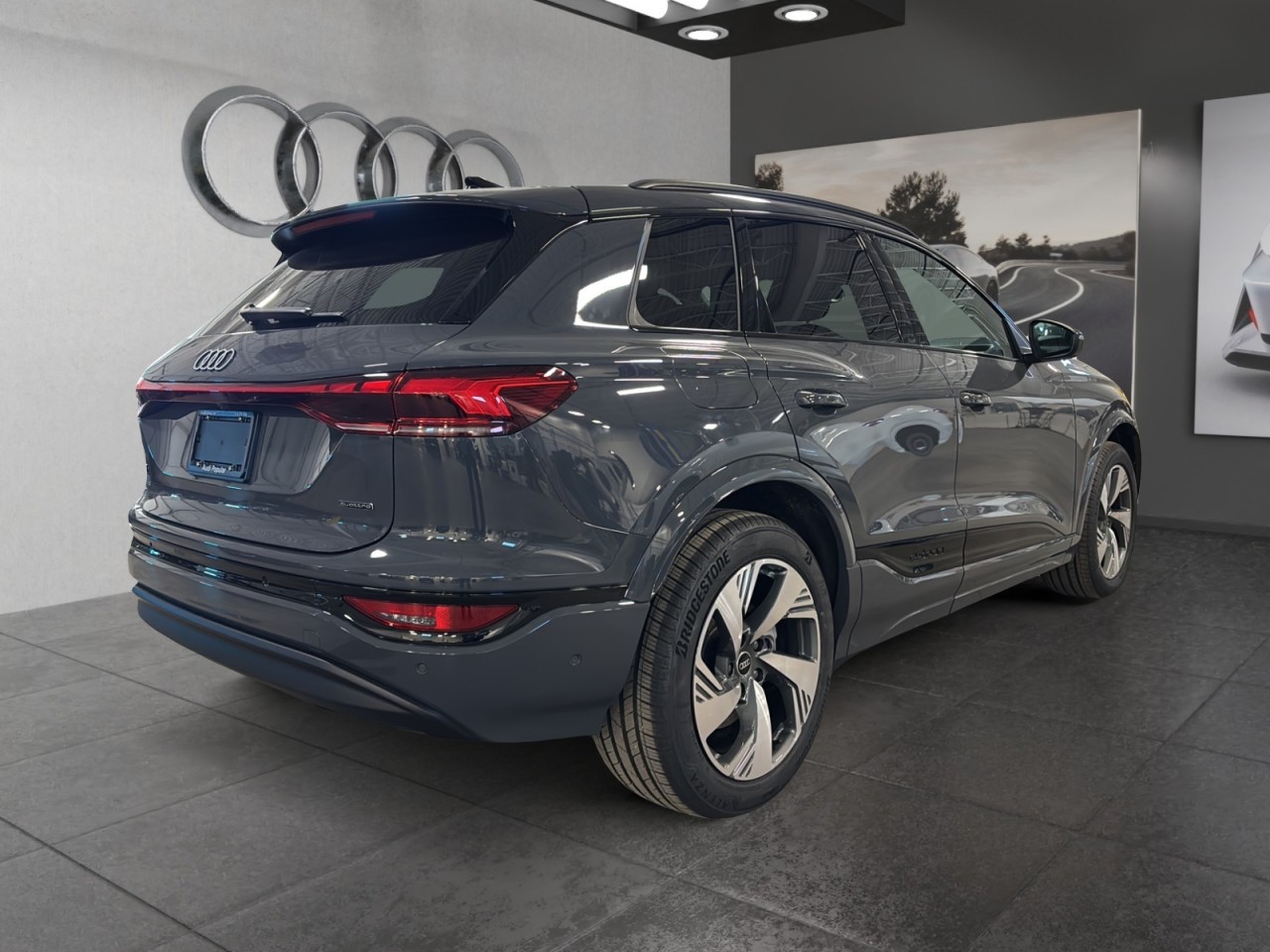 2025 Audi Q6 e-tron - Image 5