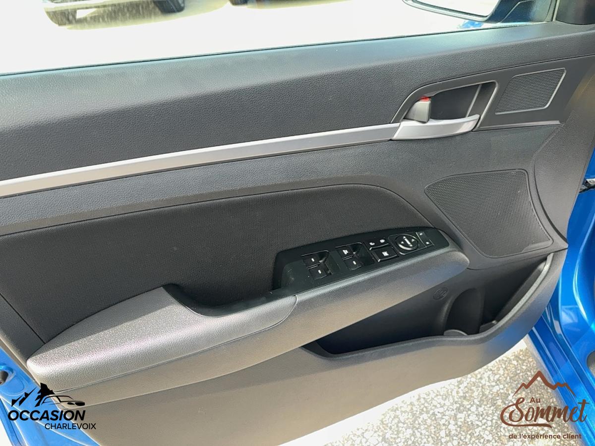 2017 Hyundai Elantra - Image 7