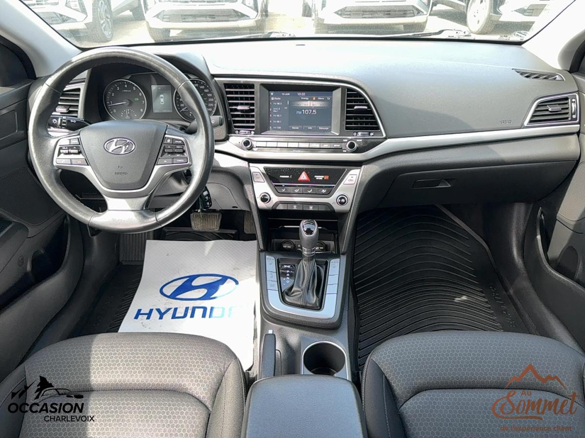 2017 Hyundai Elantra - Image 9
