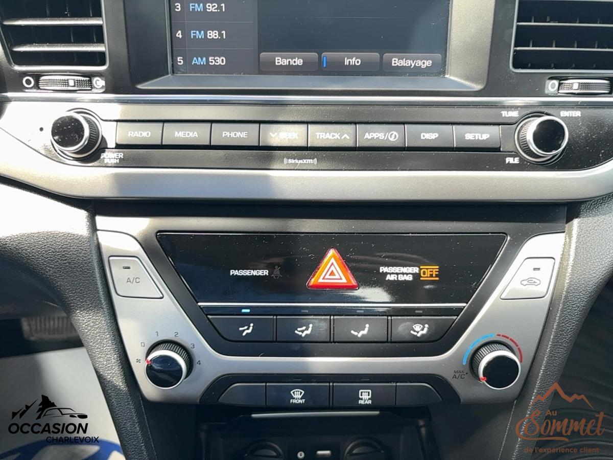 2017 Hyundai Elantra - Image 13