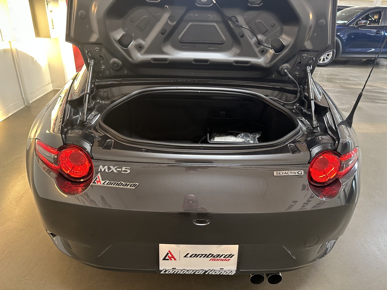 2023 Mazda MX-5 - Image 21