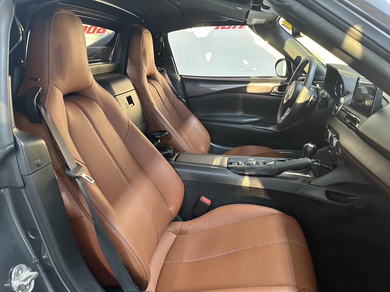 2023 Mazda MX-5 - Image 22