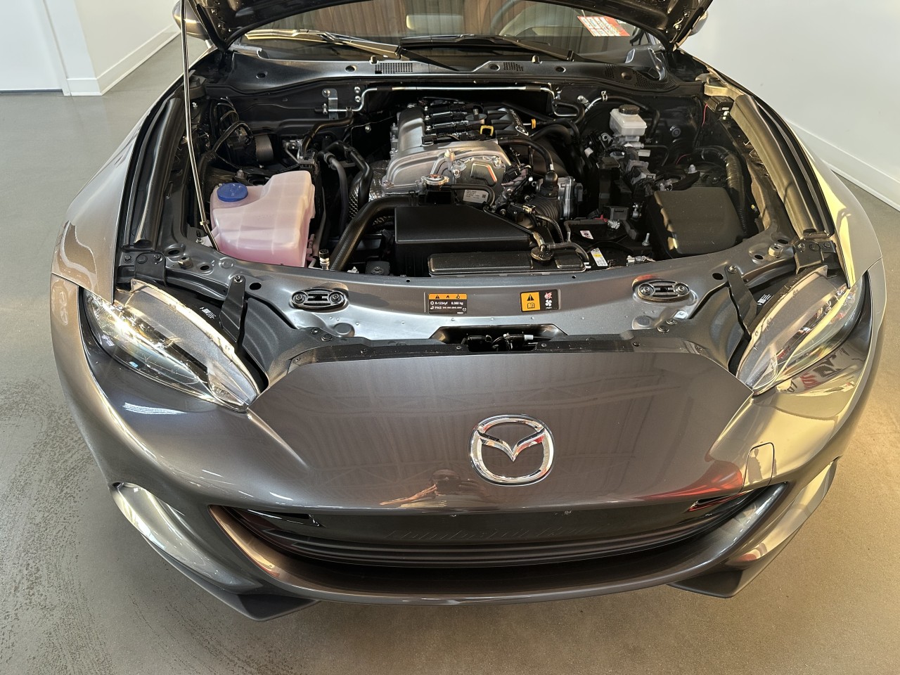 2023 Mazda MX-5 - Image 23
