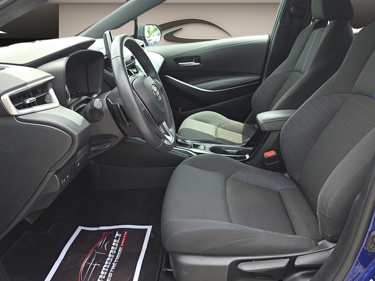 2021 Toyota Corolla - Image 5
