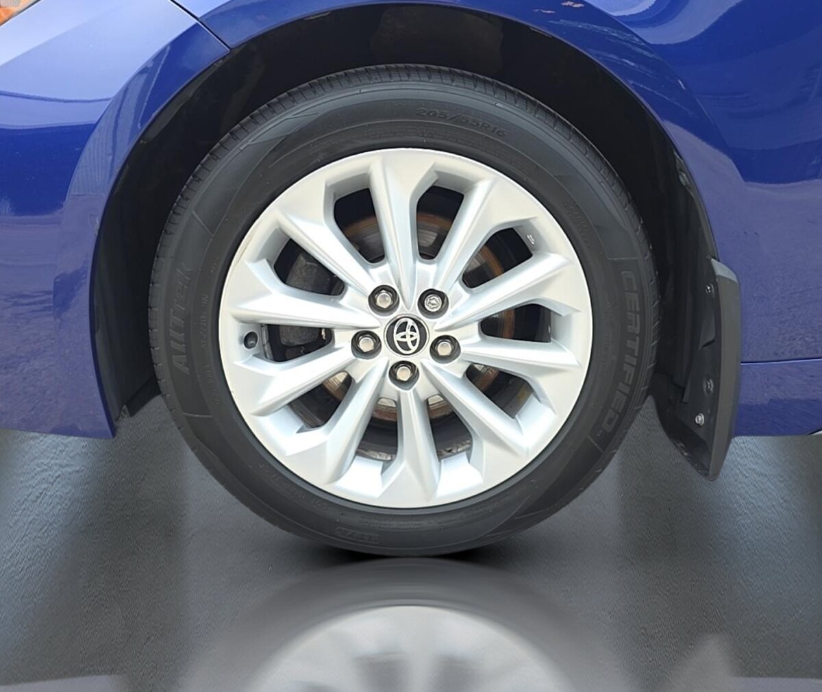 2021 Toyota Corolla - Image 12